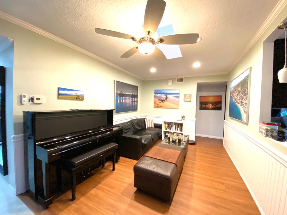 Costa Mesa Homestay - Private Rooms With 2 Shared Baths And Hosts Onsite Luaran gambar