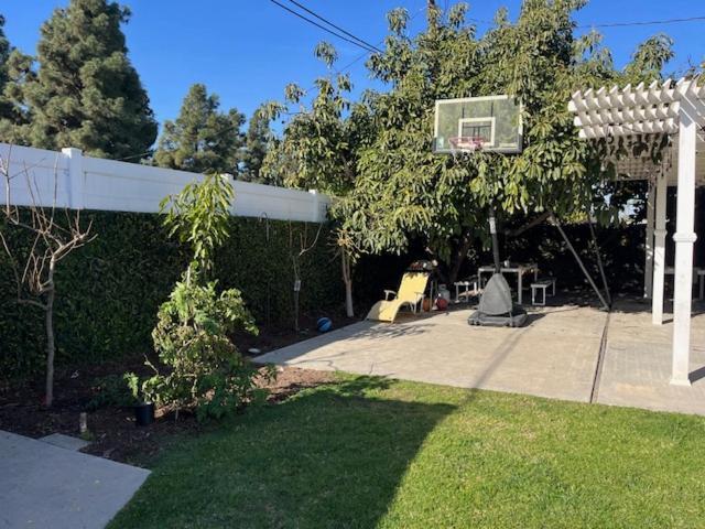 Costa Mesa Homestay - Private Rooms With 2 Shared Baths And Hosts Onsite Luaran gambar